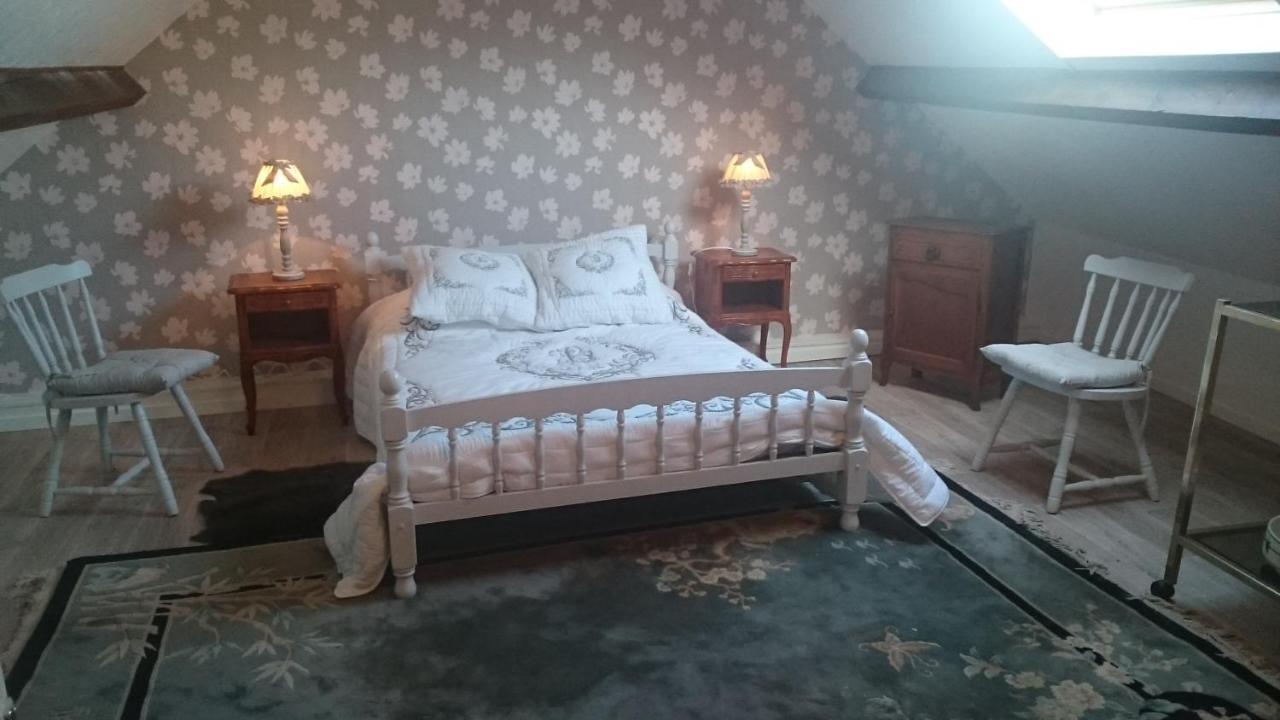 Gite Insolite Le Pressoir En Touraine Vallières-les-Grandes エクステリア 写真